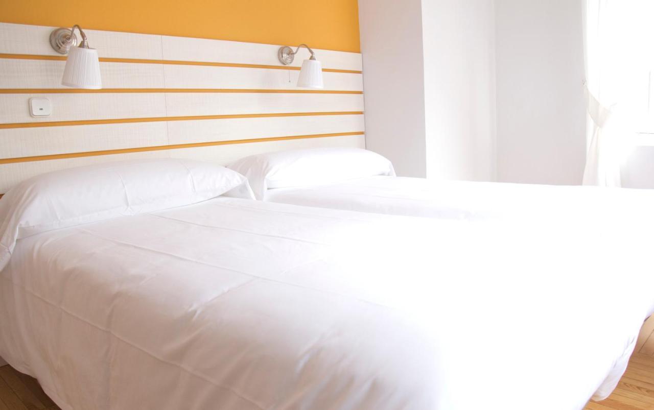 Hostal Boreal Mistral Burgo Eksteriør bilde