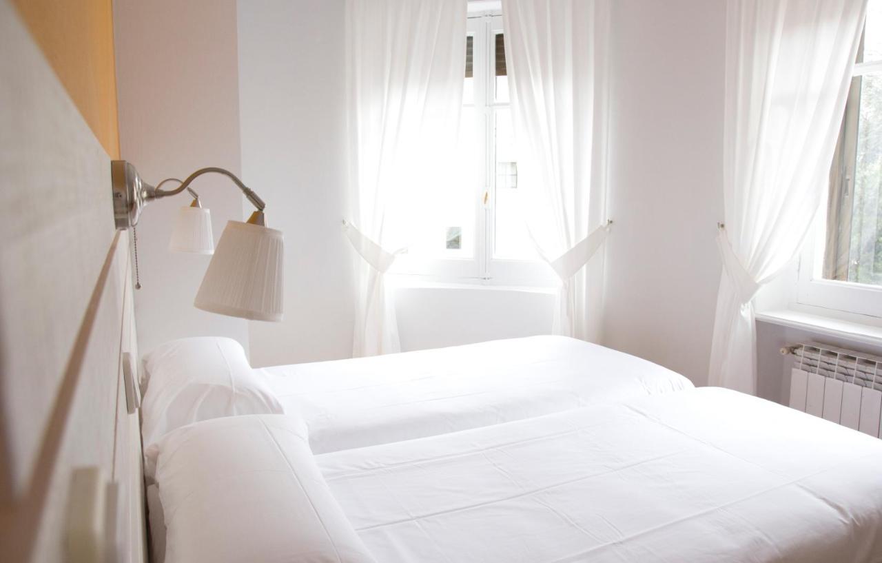 Hostal Boreal Mistral Burgo Eksteriør bilde